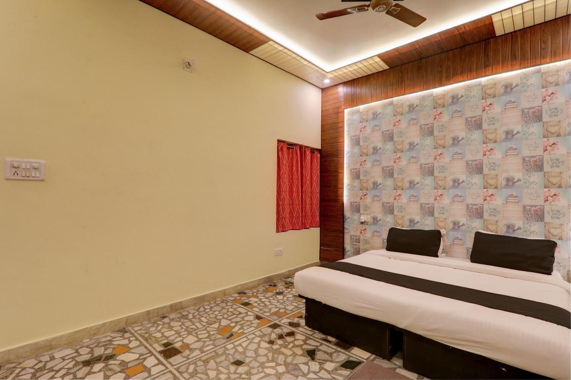 Hotel O Flagship Adbhut Moment Hotel Varanasi Eksteriør billede