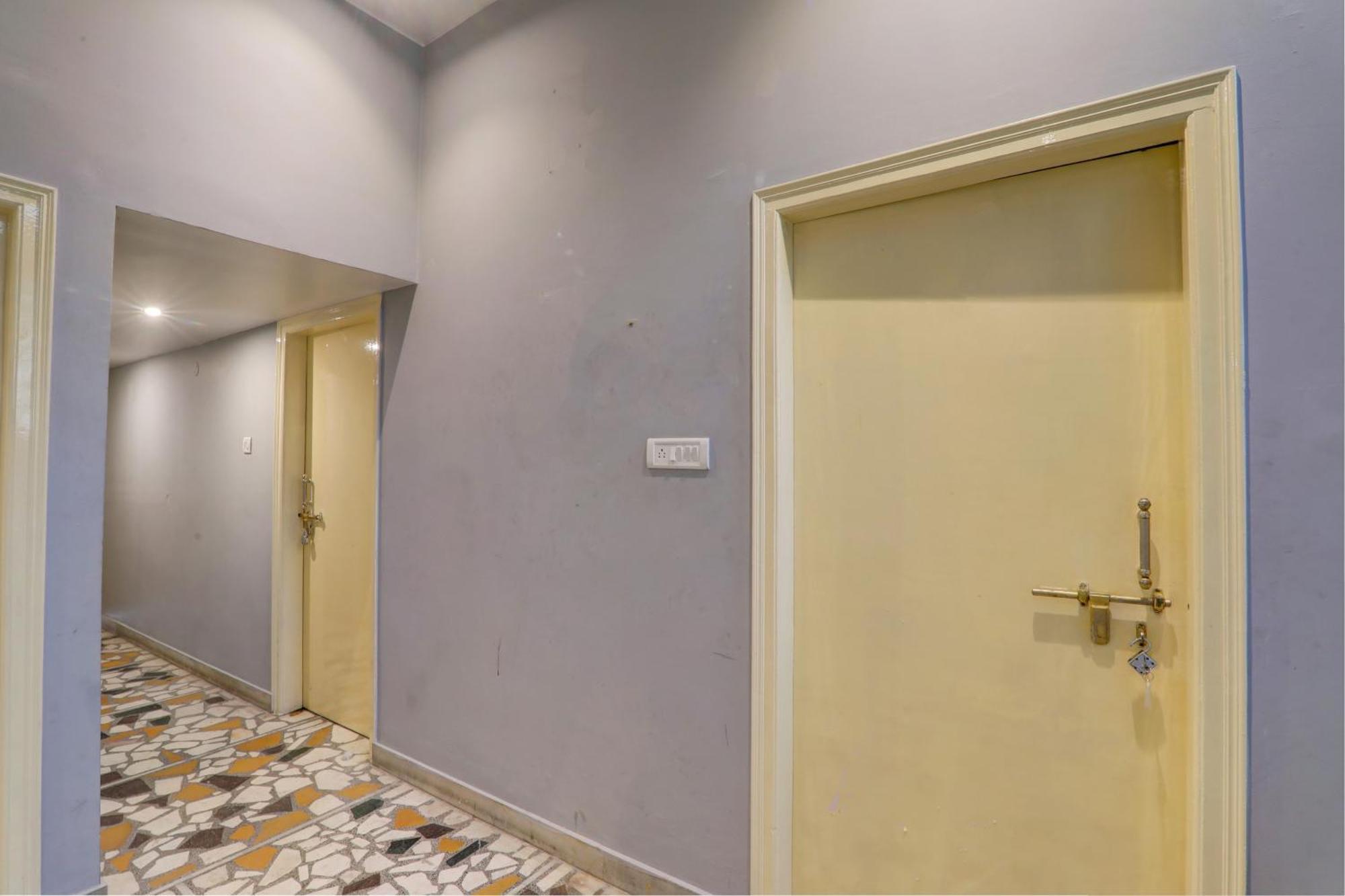 Hotel O Flagship Adbhut Moment Hotel Varanasi Eksteriør billede