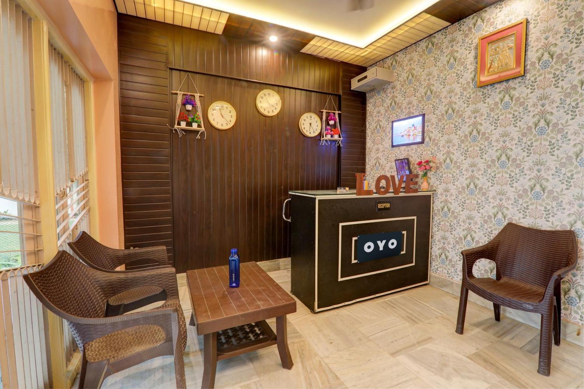 Hotel O Flagship Adbhut Moment Hotel Varanasi Eksteriør billede